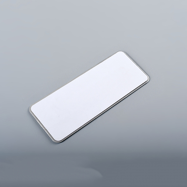 Anodiserad aluminium namnskylt