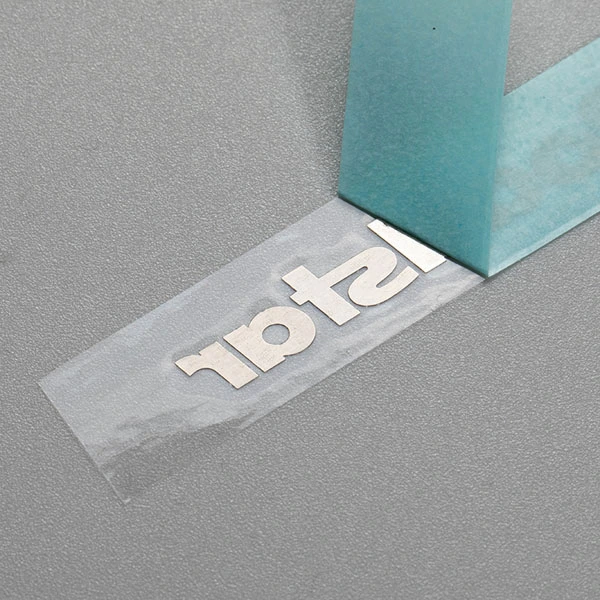 Metalliska etiketter för överföring av 3D-logotyp
