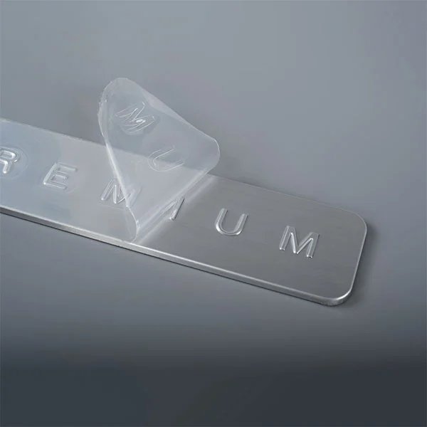 Märkestryckt aluminiumetikett