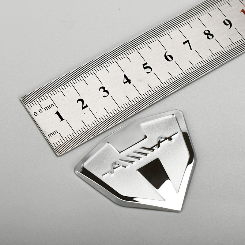 Krom metallisk logotyp