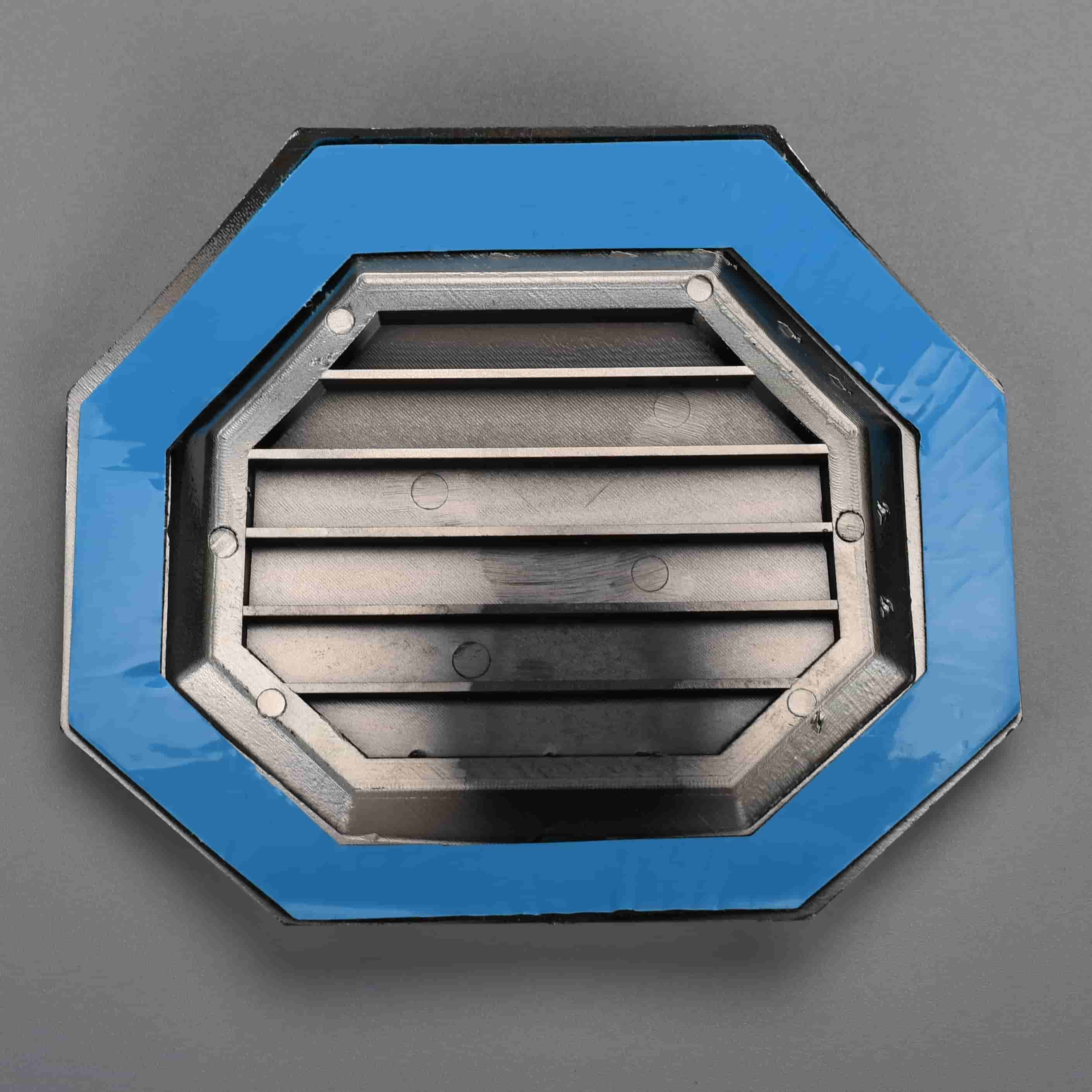 Vattentät märkesdekal ABS-emblem