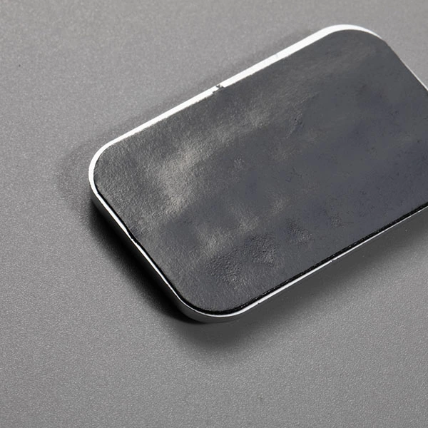 Anpassad design Abs Plast Krom Elektroplåt Bilnamnskylt Logotyp Platt Bokstav Matt 3d Bilemblem