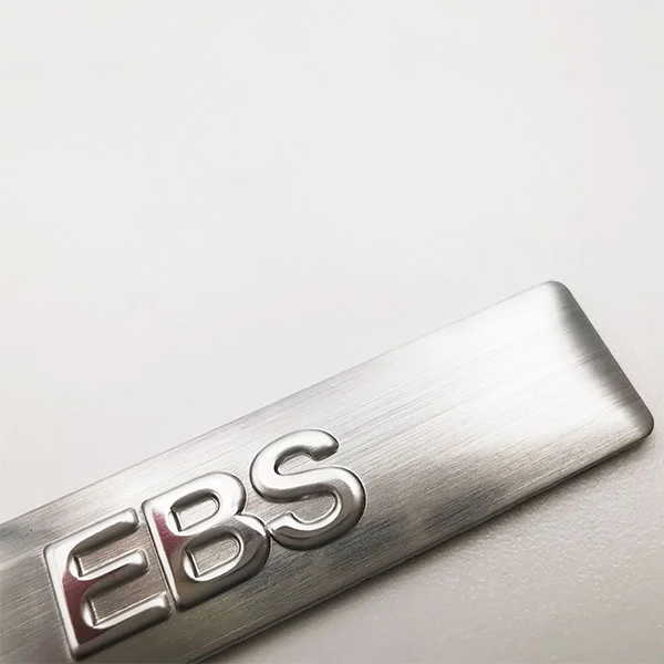 Metallnamnskylt Logotyp i aluminium