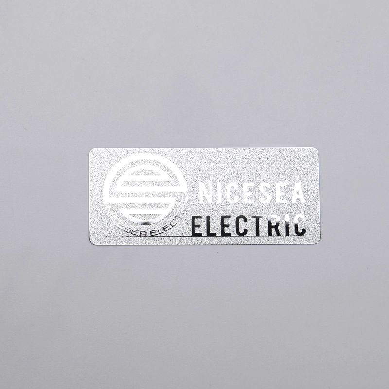Krom Silver-logotyp Nickeletikett med 3M-lim